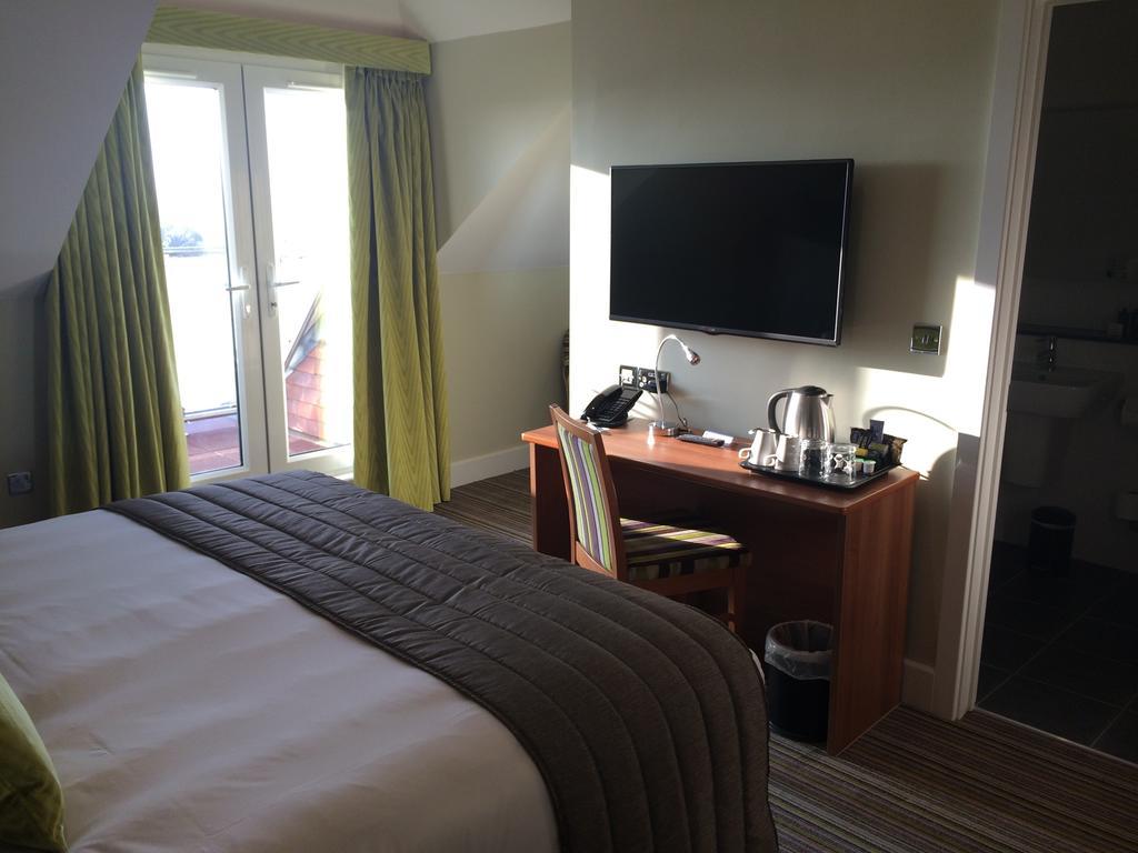 Magnolia Park Hotel, Golf & Country Club Boarstall Екстериор снимка