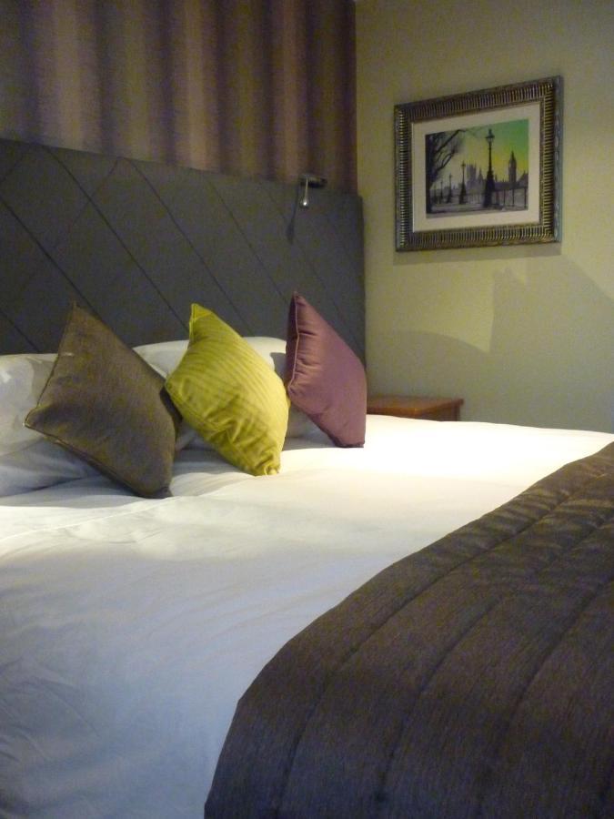 Magnolia Park Hotel, Golf & Country Club Boarstall Екстериор снимка