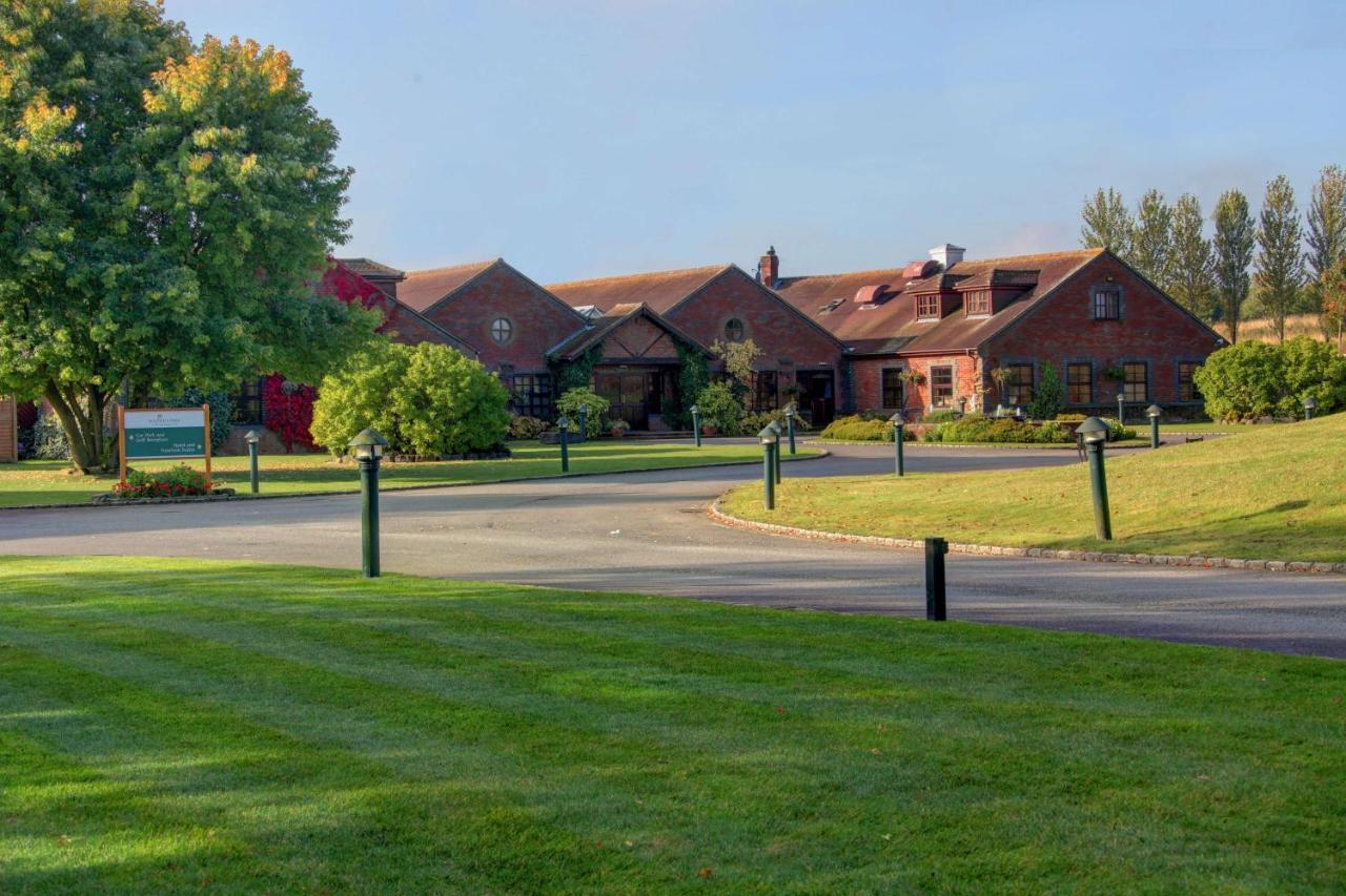 Magnolia Park Hotel, Golf & Country Club Boarstall Екстериор снимка