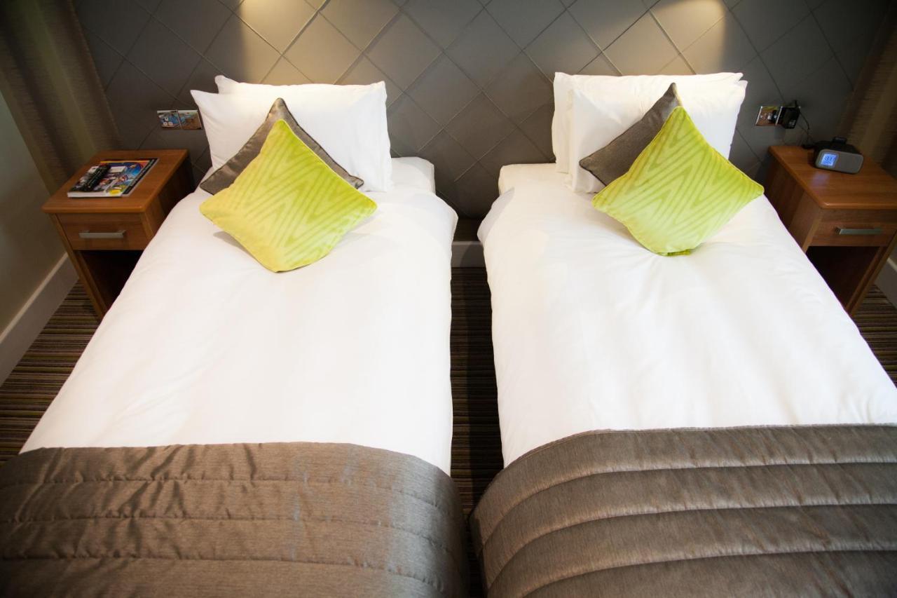 Magnolia Park Hotel, Golf & Country Club Boarstall Екстериор снимка